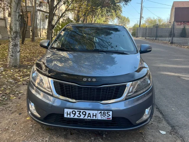 Фото: Продам Kia Rio 2014 года, двигатель 1.6/ 123л.с, на аккп, 205000 тыс. пробега, комплектация люкс (климат, подогревы сиде