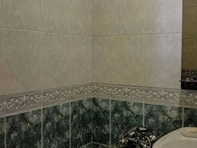 Фото: Продаётся 3 комн. Калининский район. Проспект Ильича. Этаж 2/3.