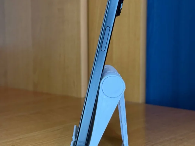Фото: Продам IPhone 15 на 128 гб