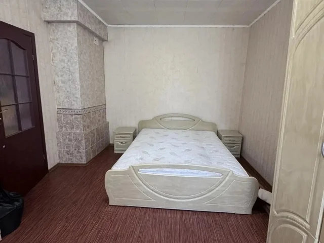 Фото: Продается 2- комнатная квартира в Кировском р-не г. Макеевки ( ул. Глинки )
