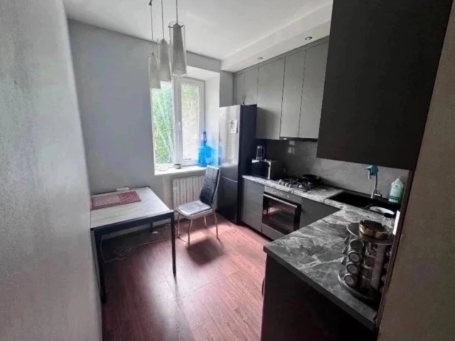 Фото: Продается 3к квартира в Калининском районе по ул. Разенкова ( ориентир Дружба)