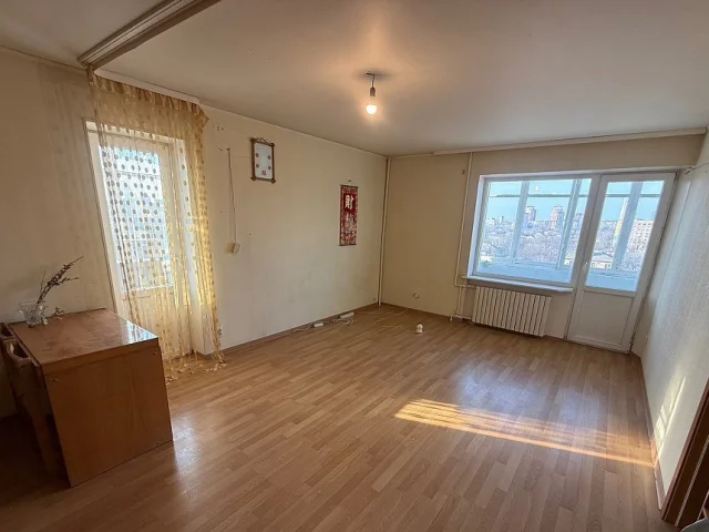 Фото: Продажа 1-комнатной квартиры в Калининском районе