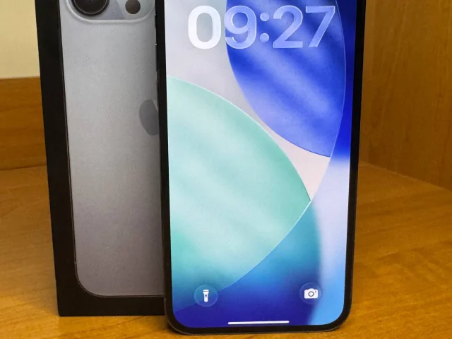 Фото: iPhone 13 Pro Max на 128 ГБ
