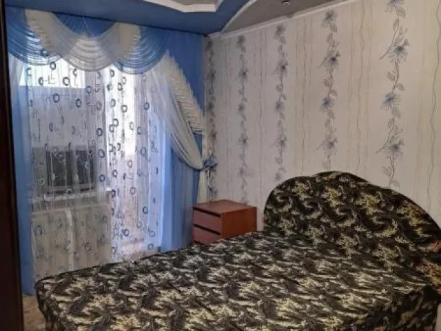 Фото: Сдам отличную 2 ком. кв. на Раздольной , Пролетарский р-н. В квартире выполнен свежий ремонт, есть вся необходимая мебел