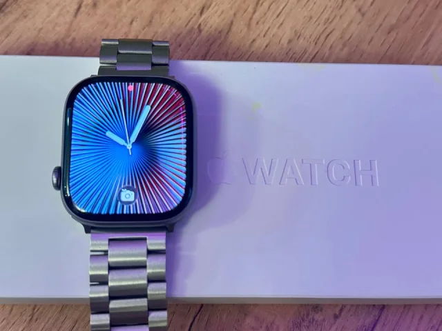 Фото: Продам Apple Watch Series 11 46mm Space Gray