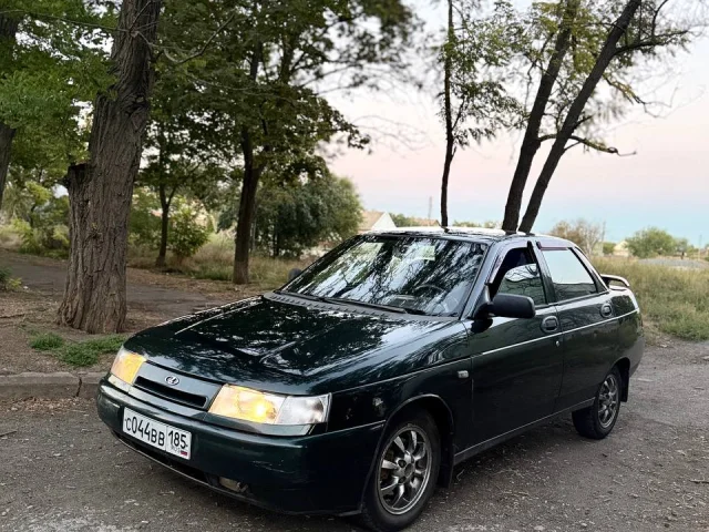 Фото: Продам ваз 2110, в хорошем состоянии. Мотор 1.5 16v бензин. Машина местная. Всю жизнь в одних руках. Кузов в хорошем сос