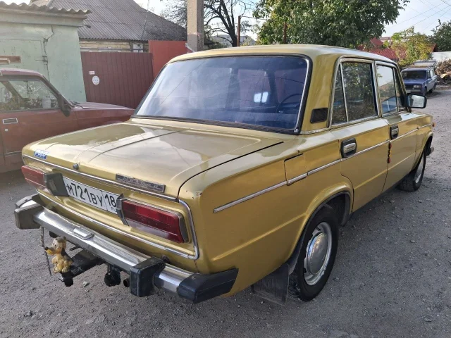 Фото: Продам Ваз 2103, 1977года, двигатель 1500,коробка четырех ступка, автомобиль на отличном ходу, уже на зимней резине, сал