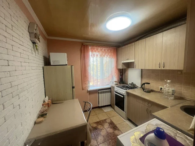 Фото: ПРОДАЁТСЯ 1-КОМНАТНАЯ КВАРТИРА В МАРИУПОЛЕ