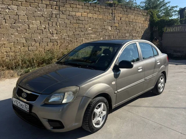 Фото: Продаю свою Kia Rio (2010 г.в.)