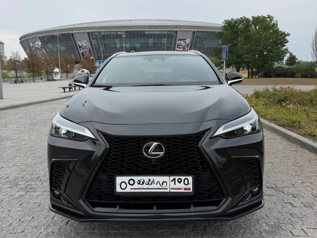 Фото: В продаже Lexus NX 350h 2023г