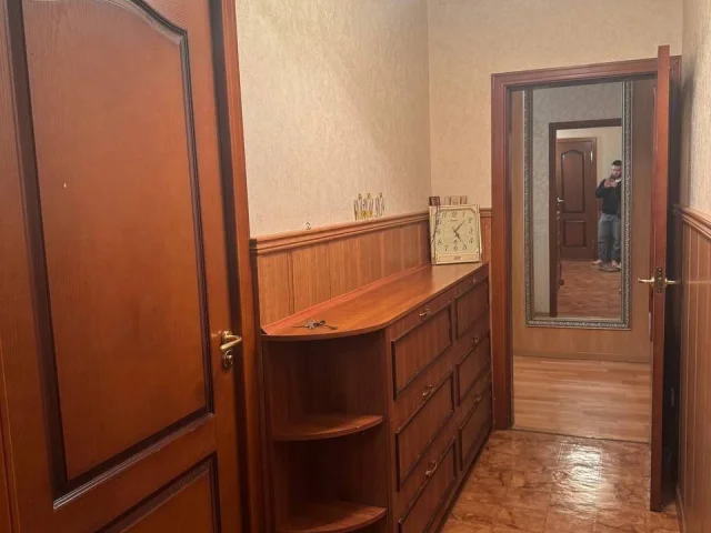 Фото: Продам трехкомнатную квартиру