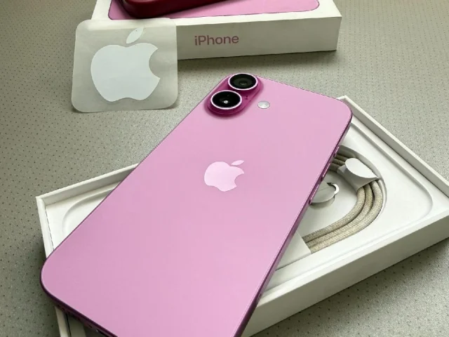 Фото: iPhone 16 256 гб