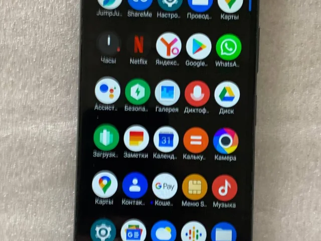 Фото: Poco m4 pro 5G/ дисплей 6.6(90 герц)/4 гб-64 гб/ снапдрегон 8 ядер/ камеры 50 мп и 16 мп/ NFC/ стерео динамики/ АКБ 500 