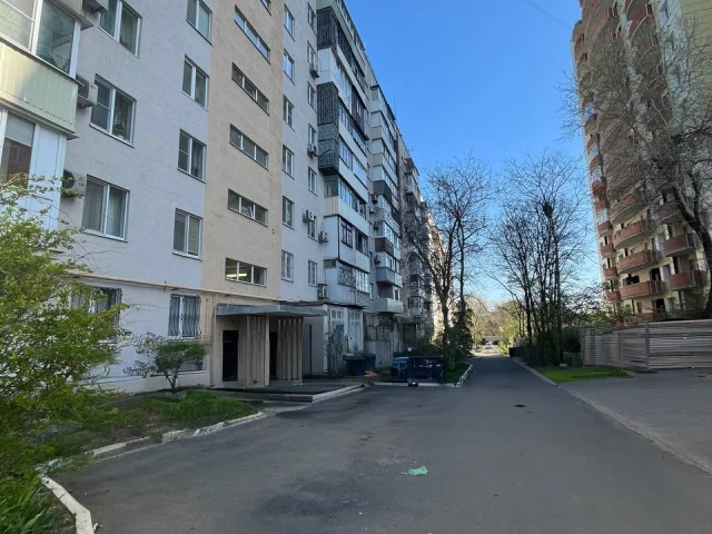 Фото: Продается двухкомнатная квартира в Центральном районе, ориентир рынок Эдельвейс