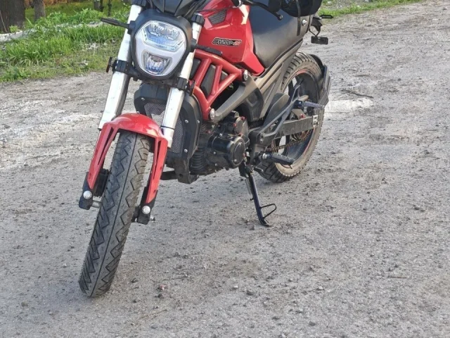 Фото: Продается мотоцикл VMC monster 200 plus