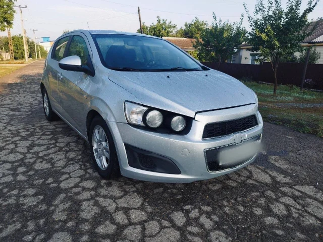Фото: Chevrolet Aveo Т300, 1.6 (115 л.с), 2013, пробег 113 700