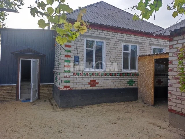 Фото: Купить дом в городе Луганск