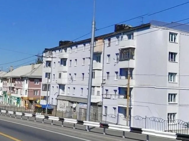 Фото: Продается 2ком Донецк, Калининский р-н, пр. Ильича 98, «Макаронка»