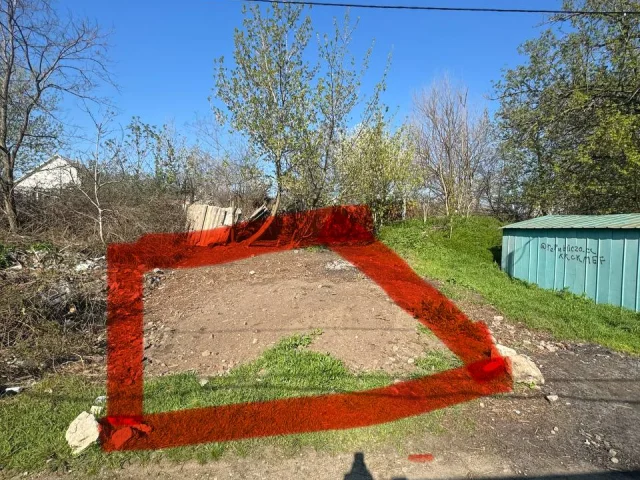 Фото: Продам УЧАСТОК под ГАРАЖ