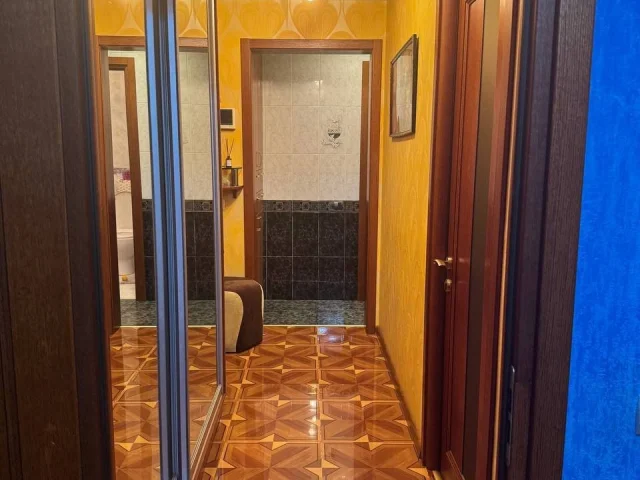 Фото: Продам двухкомнатную квартиру