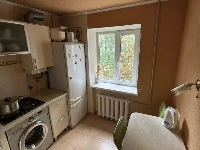 Фото: Продам 3-х комнатную квартиру в центре города, улица Пушкинская 35, 3/4. Квартира не угловая, выполнен капитальный ремон