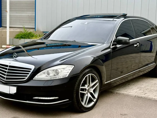 Фото: MERCEDES-BENZ W221 LONG