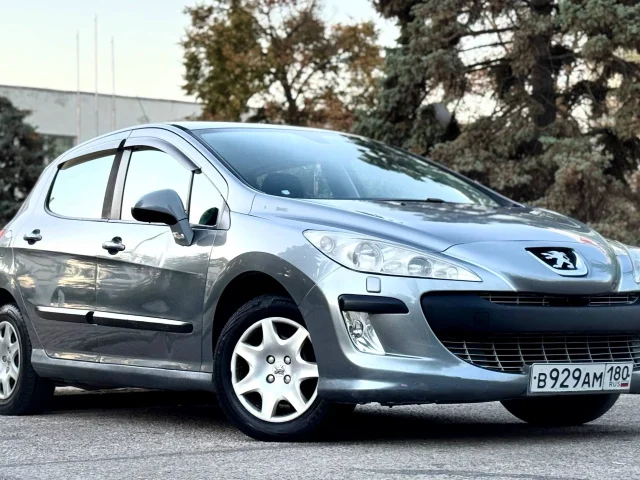 Фото: 🚘Peugeot 308 2009