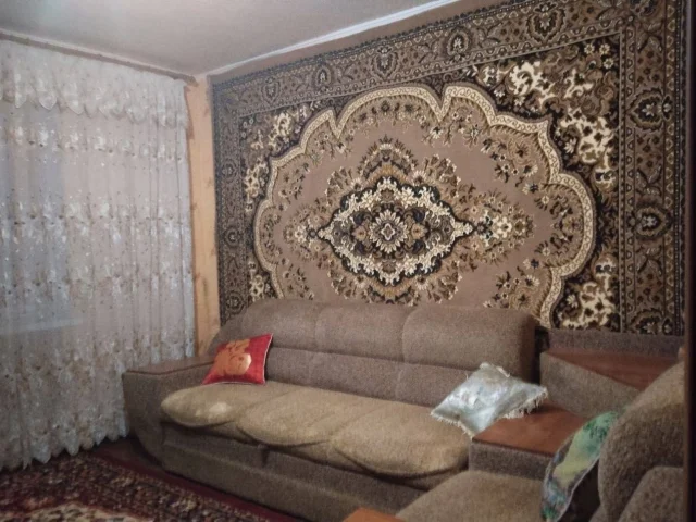 Фото: 🏡Сдам на длительный срок однокомнатную квартиру Артемовский р-н, Южный квартал