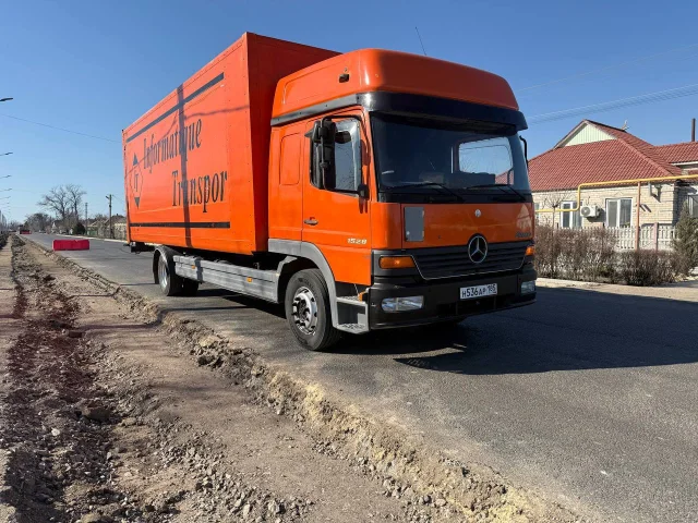 Фото: Продам Mercedes-Benz Atego 15230 6.4D 2001 год , коробка с делителем , два спальных места , кондицеонер, автономка , по 