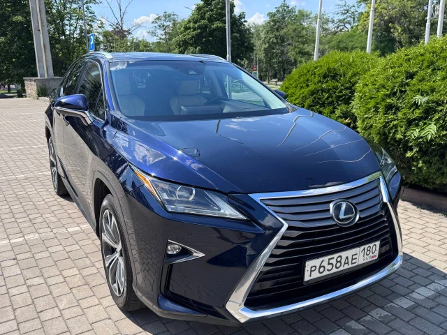 Фото: Lexus RX 350 2017 год. Идеальное состояние