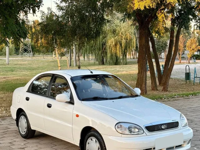 Фото: Продаю Chevrolet Lanos 2012 года в Мариуполе, цена 360 000 рублей, объявление номер 48291. Автомобиль на бензине, двигат