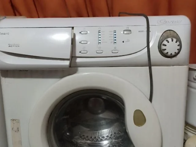 Фото: Стиральная машина автомат candi 5 kg, class A+. В рабочем состоянии.Цена 12000р. Пролетарский район.Донецк. Т