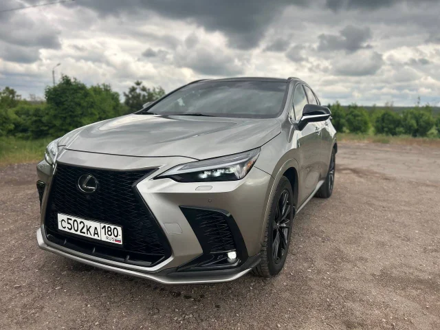 Фото: Продам Lexus NX 350 F Sport Luxury 2022 г.в Самая полная комплектация. 59600т.км пробега. Два ключа , два комплекта рези