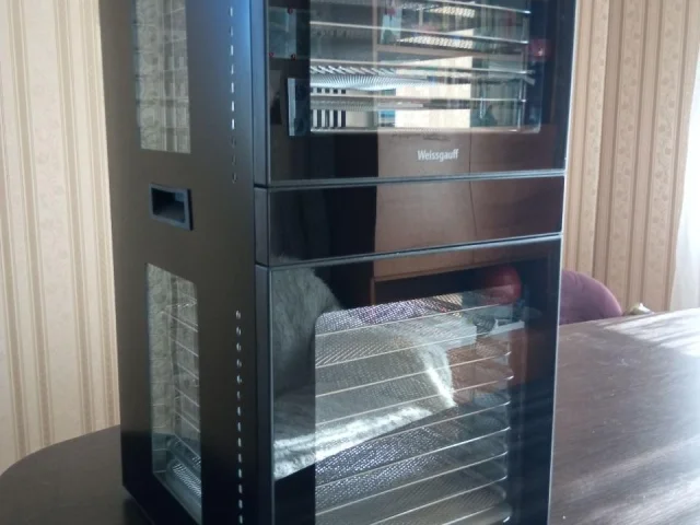 Фото: Продам отличный дегидратор Weissgauff WDH 212 Digital Compact. Использовался всего пару раз. Состояние нового. С его пом