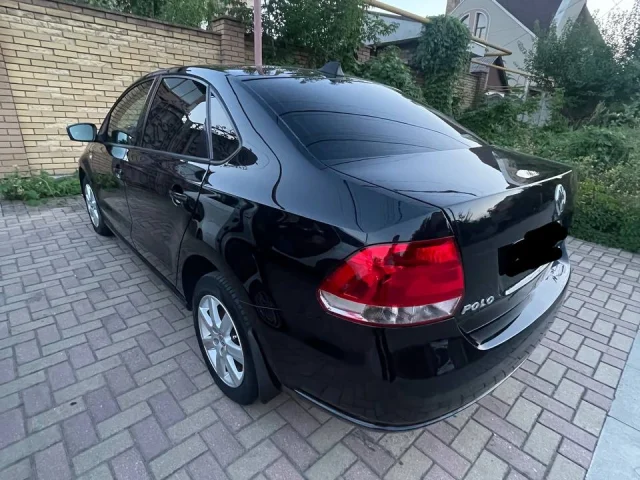 Фото: 745.000✅Volkswagen polo 2013 г. выпуска цвет чёрный в отличном состоянии. кузов вложений не требует ржавчины отсутствует