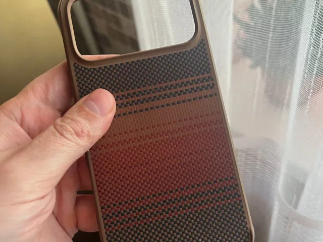 Фото: 🧡Iphone 17 Pro Max 256 Orange в идеальном состоянии, физическая Sim+Esim АКБ-98% (250 цыклов зарядки) на гарантии до 30.