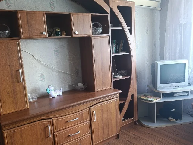 Фото: ‼ Горловка ️‼️ Сдам 2-х комнатную квартиру, район универсама.ул.Победы 77А , 8/9 .Лифт работает