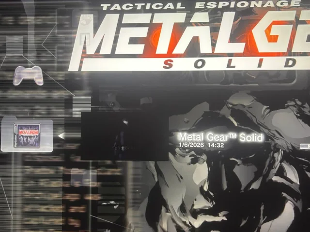 Фото: PS3 + TV. Приставка прошита, стоит ssd на 1-tr. Телевизор 24 дюймов. 1080p