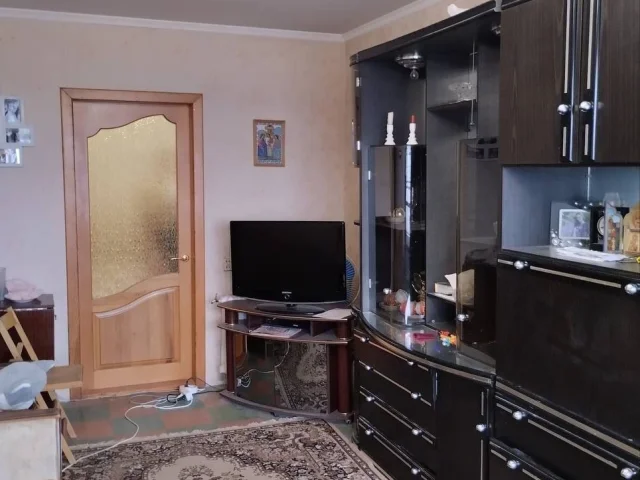 Фото: 🔴 Продаётся 3 к квартира на Комсомольском бульваре, Левый берег