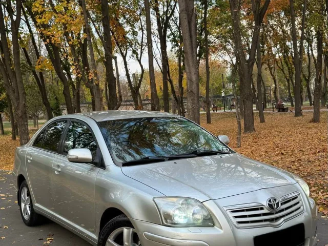 Фото: В продаже Toyota Avensis рестайлинг 2008 года выпуска