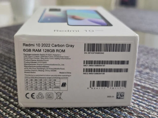 Фото: Продам телефон Redmi 10 и часы Xiaomi Smart комплектом в отличном состоянии, всё работает, заряд держит долго. Чехлы в п