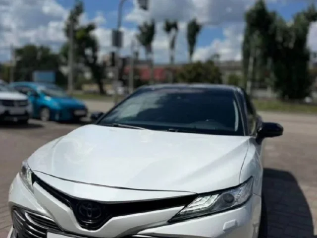 Фото: Марка автомобиля: Toyota Camry