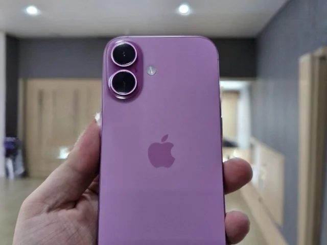Фото: iPhone 16 на 256 гб