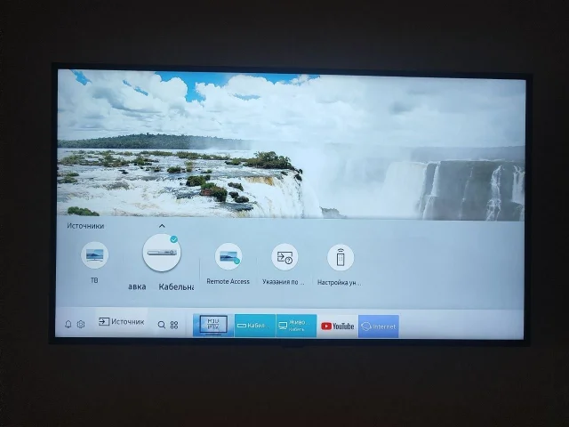 Фото: Продам SMART телевизор Samsung 43 диагональ, 4K, HDR, 60 Hz, серия 7100, модель UE43RU7100UXRU,
