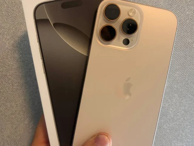 Фото: iPhone 16 pro max 256gb