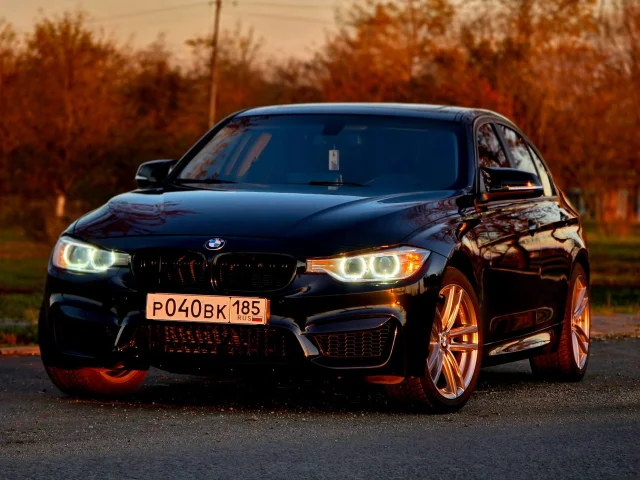 Фото: Продам BMW 328 xdrive 2013 год полный привод 245 лошадей 1,850₽