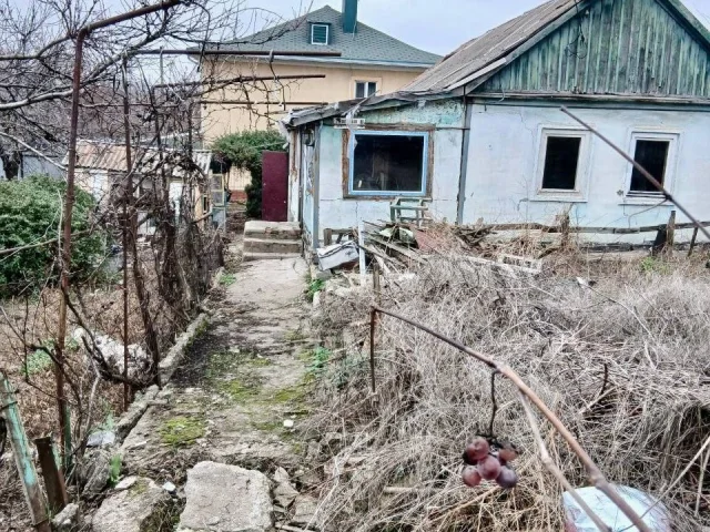 Фото: 🔴 ПРОДАЁТСЯ небольшой Дом с приватизированным земельным участком 492 м2. Участок ровный