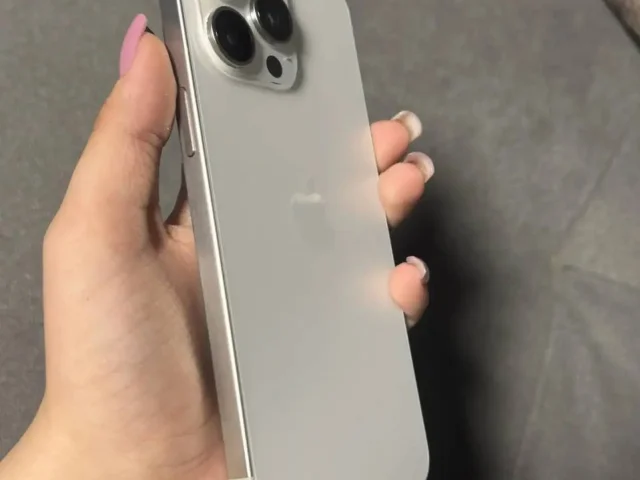 Фото: Продам iPhone 15 Pro Max 256gb