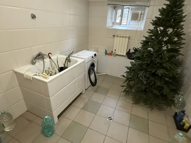 Фото: Готов к продаже коттедж по адресу, г Энергодар, ул. Комсомольская, д.20