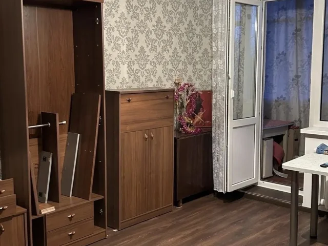Фото: Продам 1 комн. микрорайон Голубой, пр. Ленинский.